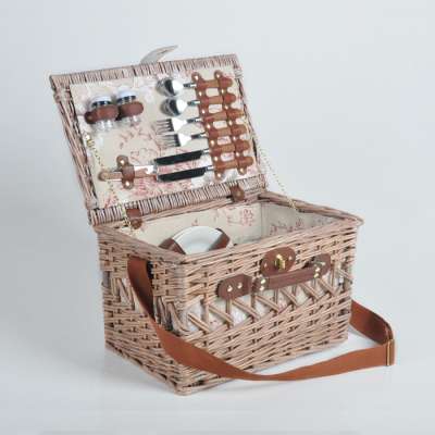 Exquisite big woven wicker gift picnic cooler basket supplies